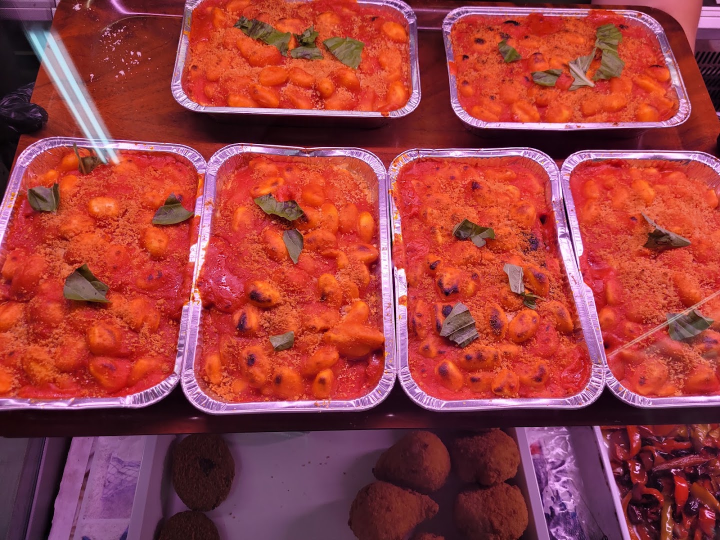 Minimarket Gastronomia Pizzeria La Bottega Del Gusto Di Buondonno A · Foto 5