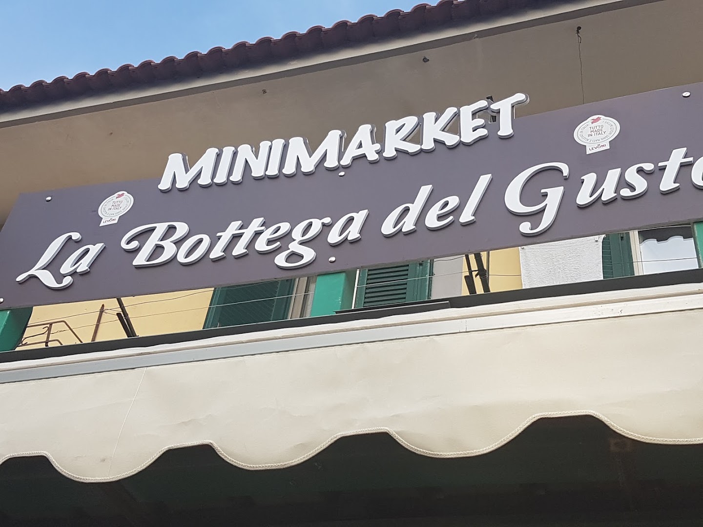 Minimarket Gastronomia Pizzeria La Bottega Del Gusto Di Buondonno A · Foto 1