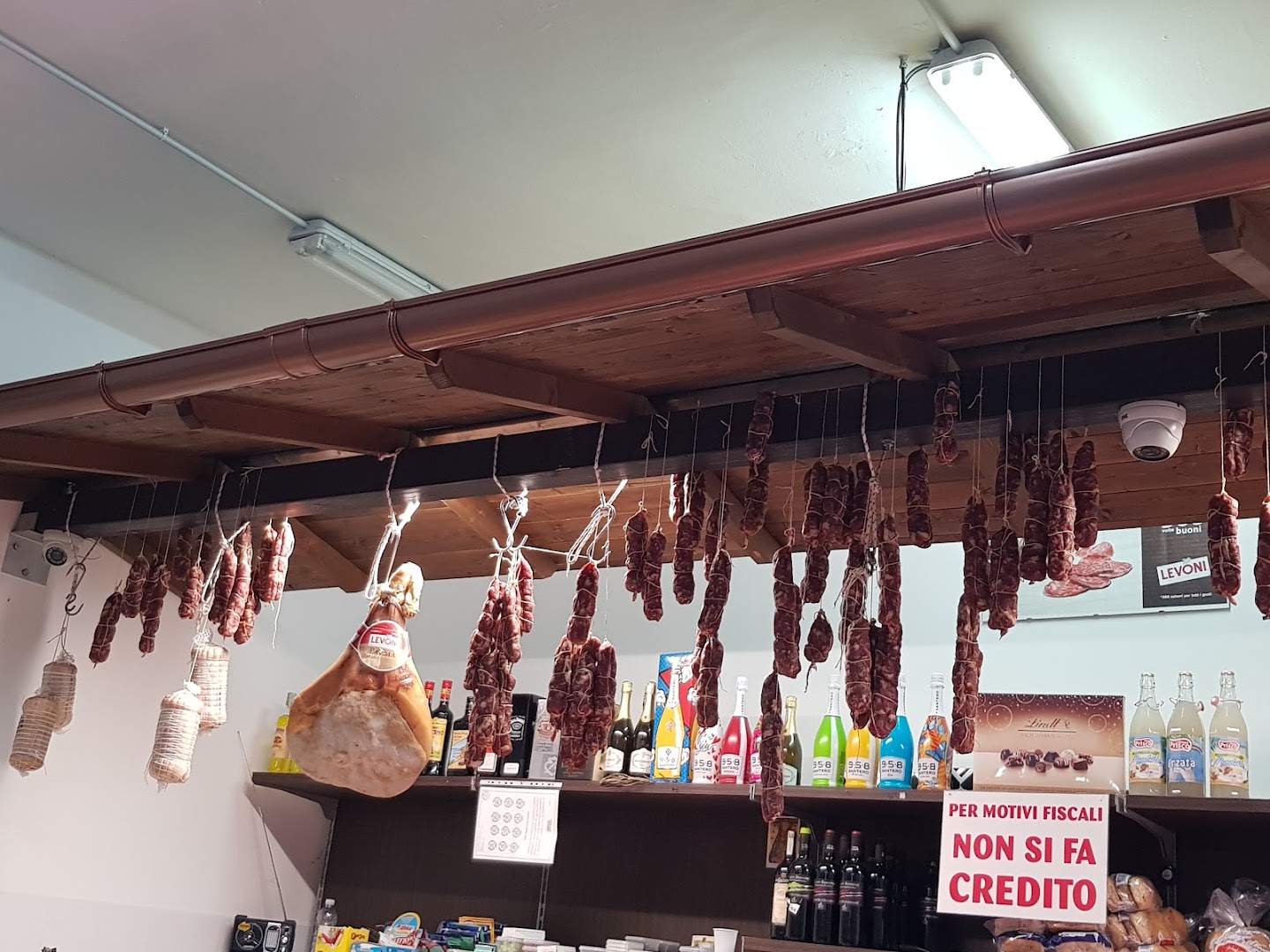 Minimarket Gastronomia Pizzeria La Bottega Del Gusto Di Buondonno A · Foto 6